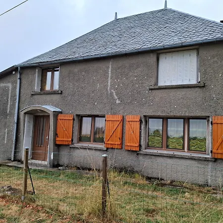 La Maison Chaleureuse Et Reposante De Perignat Vakantiehuis *